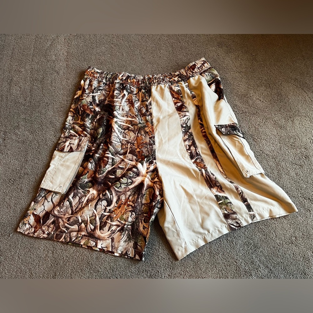 Legendary Whitetails Men’s size 2X Camouflage Swim Trunks